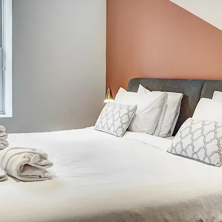 The Francois Xavier-Old Montreal Aparthotel Room photo