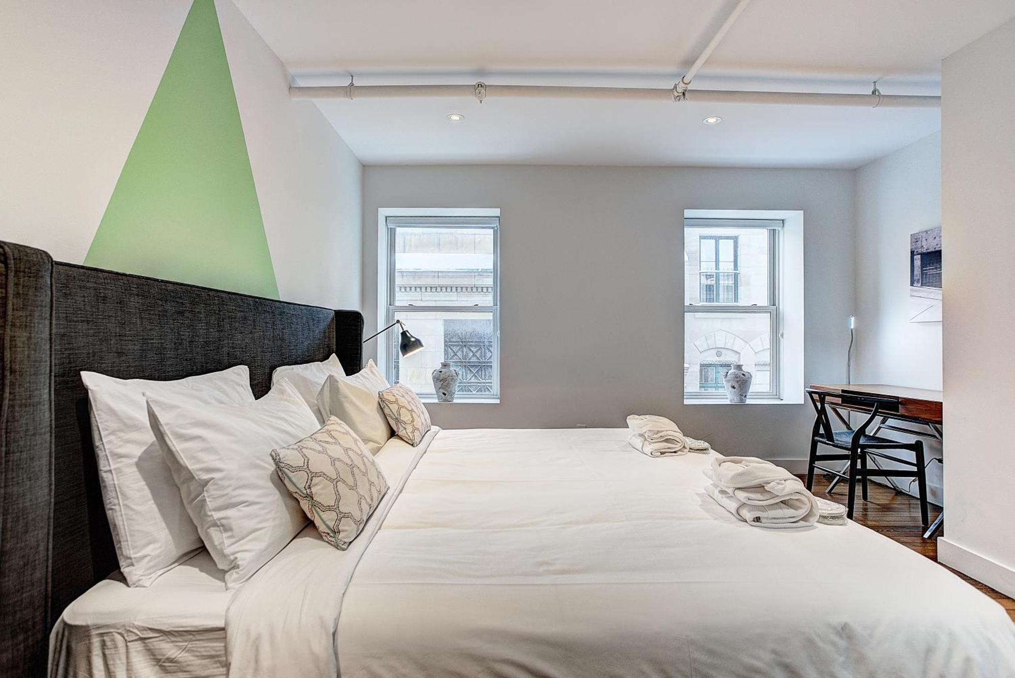 The Francois Xavier-old Aparthotel Montreal